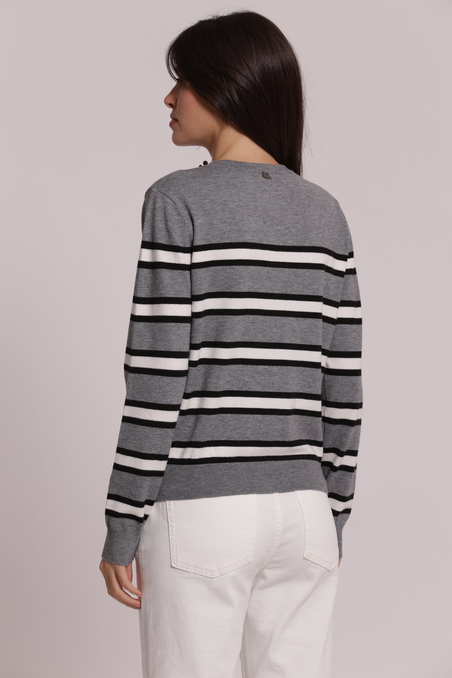 MAGLIA CARDIGAN A RIGHE CON DETTAGLIO PERLE