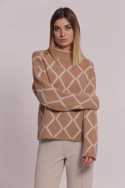 MAGLIA LUPETTO CON DISEGNO GEOMETRICO PAILLETTES