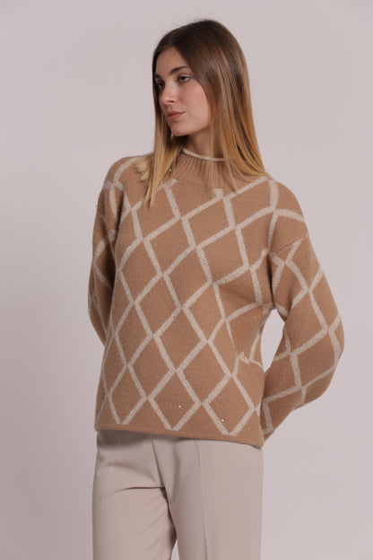 MAGLIA LUPETTO CON DISEGNO GEOMETRICO PAILLETTES