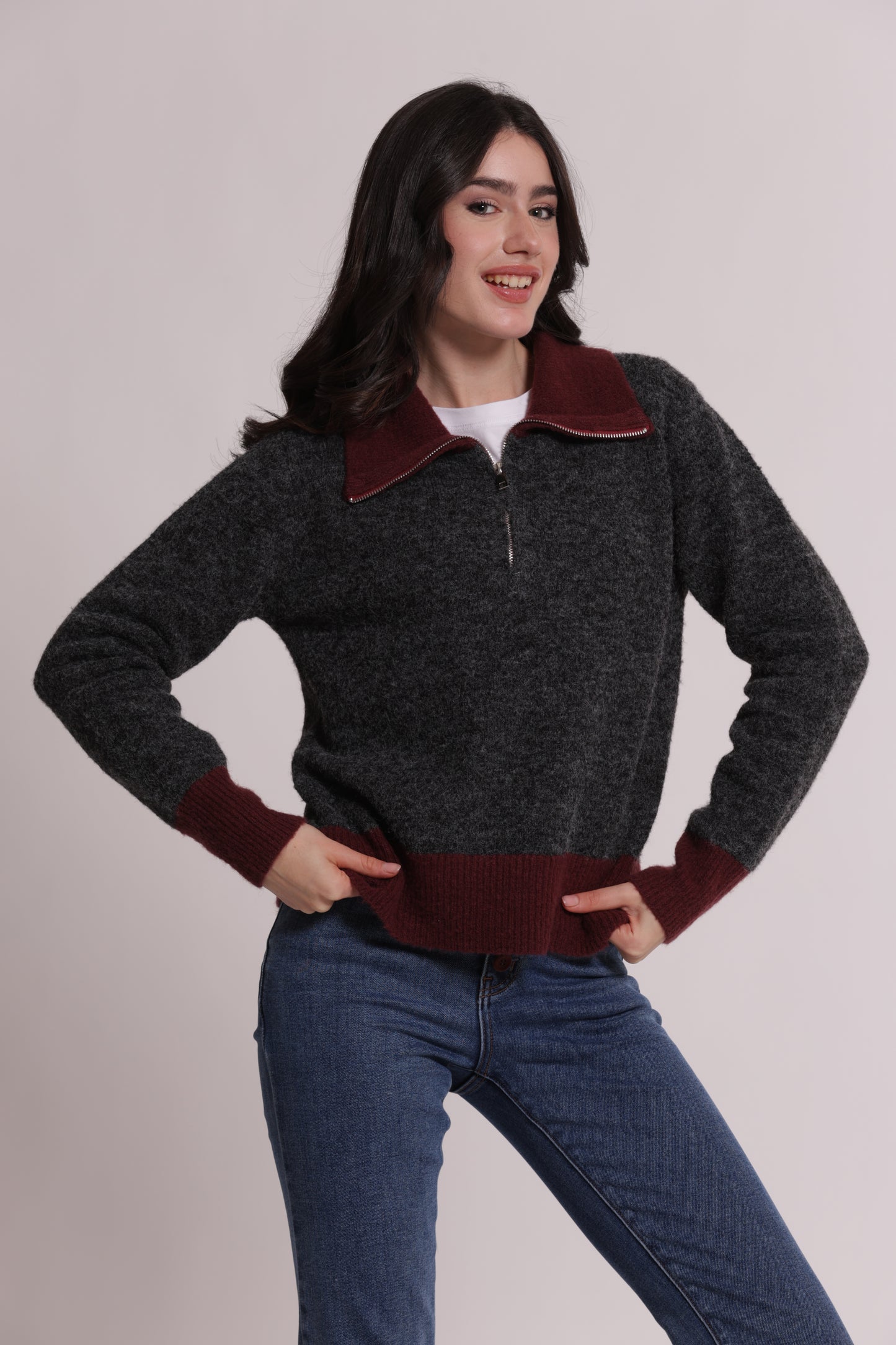 MAGLIA BICOLOR CON ZIP