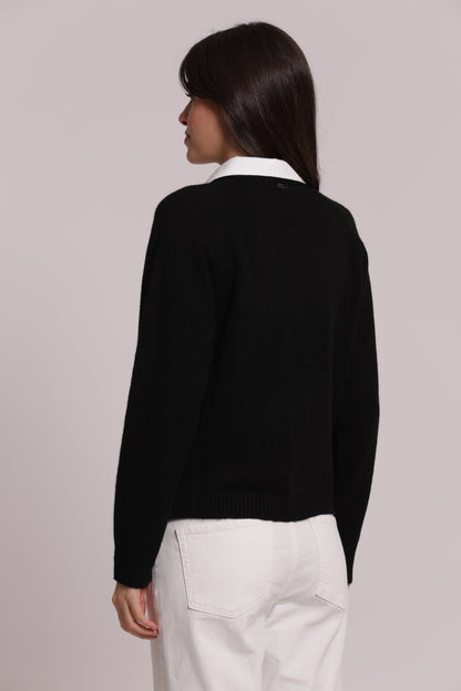 MAGLIA CON FINTA CAMICIA