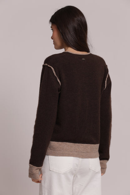 MAGLIA SCOLLO TONDO CON CONSTRASTI