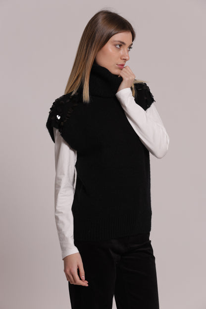 MAGLIA MANICHE CORTE CON PAILLETTES SU SPALLE