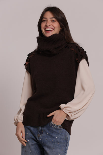 MAGLIA MANICHE CORTE CON PAILLETTES SU SPALLE