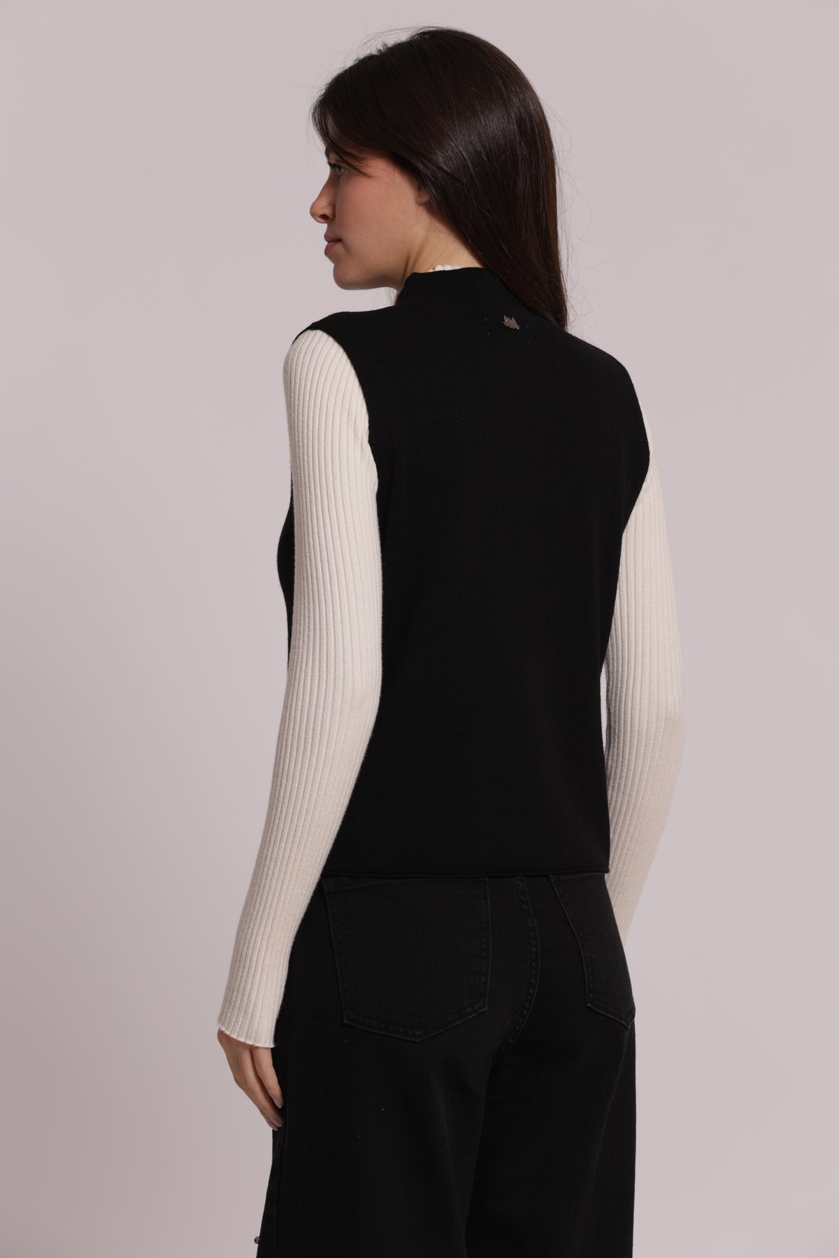 MAGLIA CARDIGAN SMANICATO