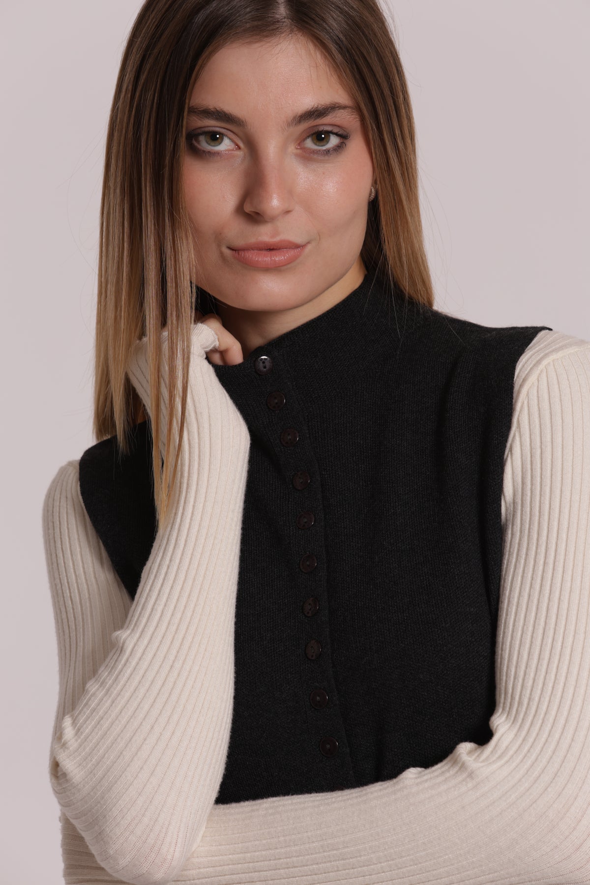 MAGLIA CARDIGAN SMANICATO