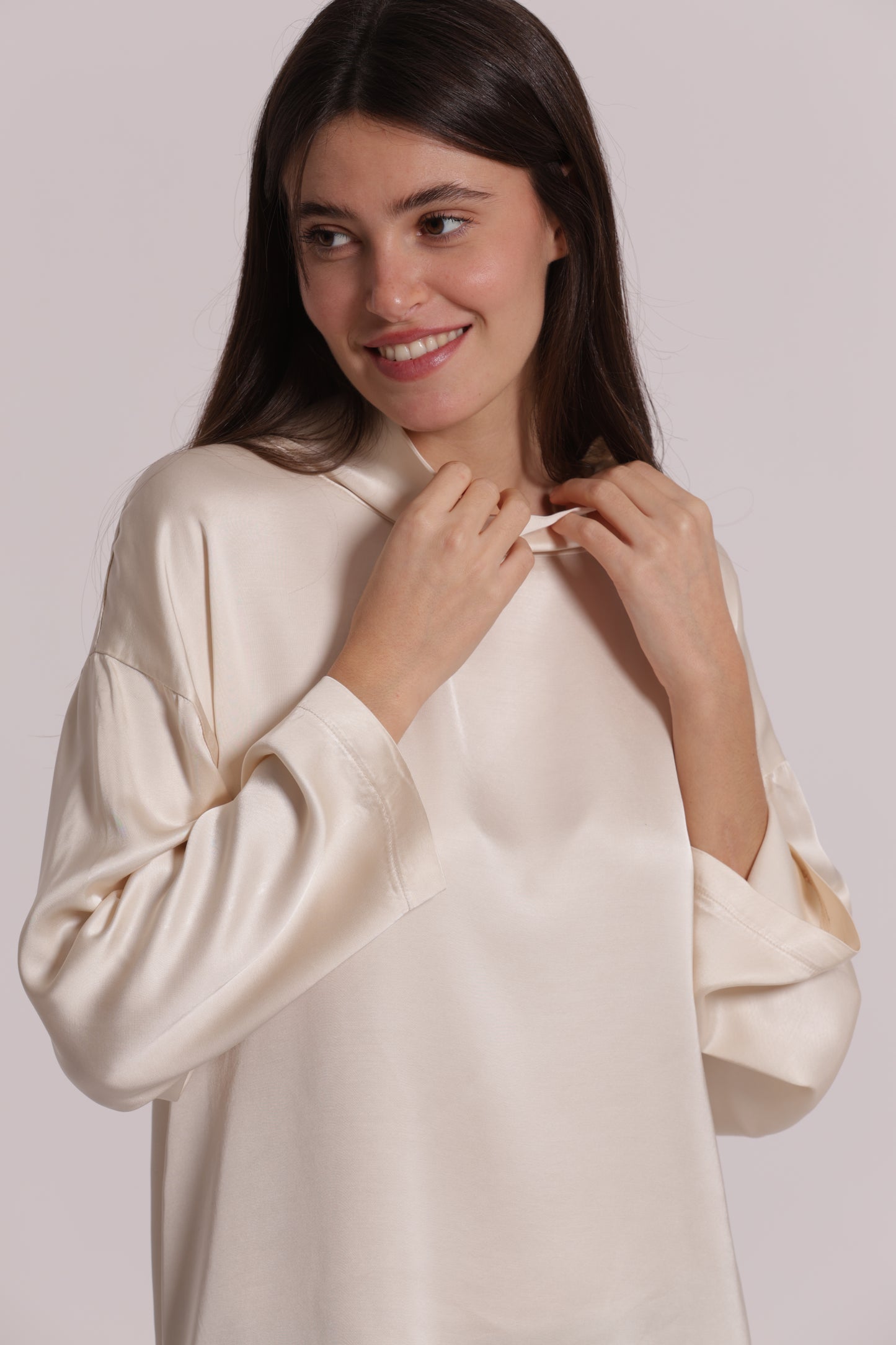 BLUSA OVER IN RASO DI VISCOSA