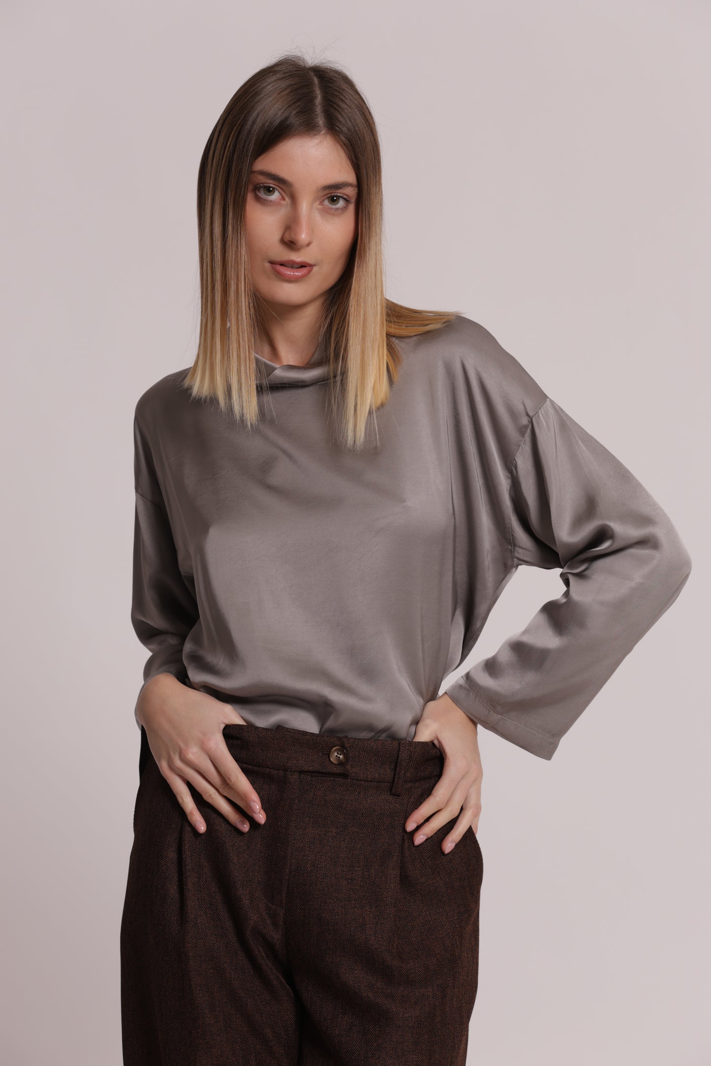 BLUSA OVER IN RASO DI VISCOSA