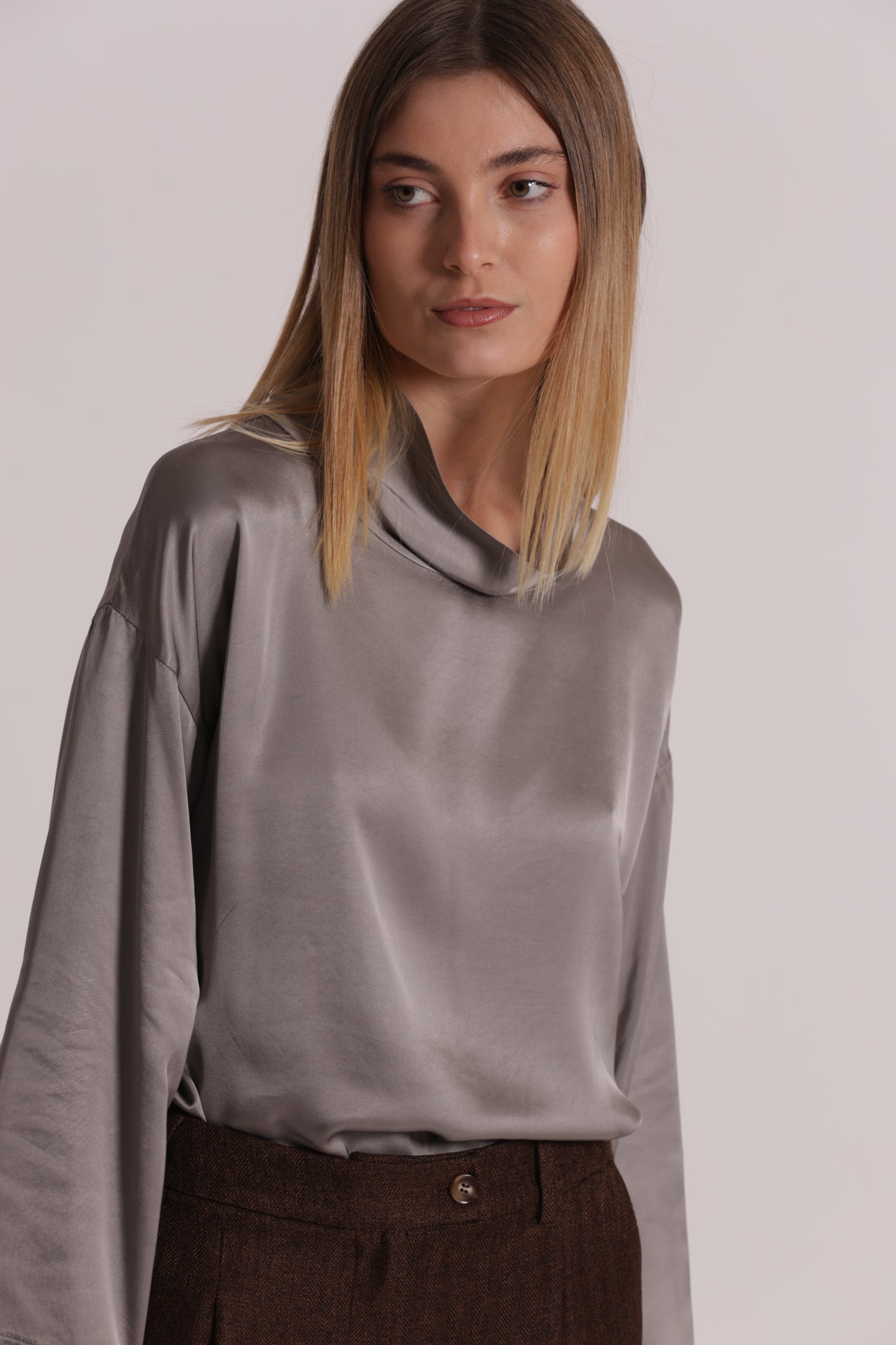 BLUSA OVER IN RASO DI VISCOSA
