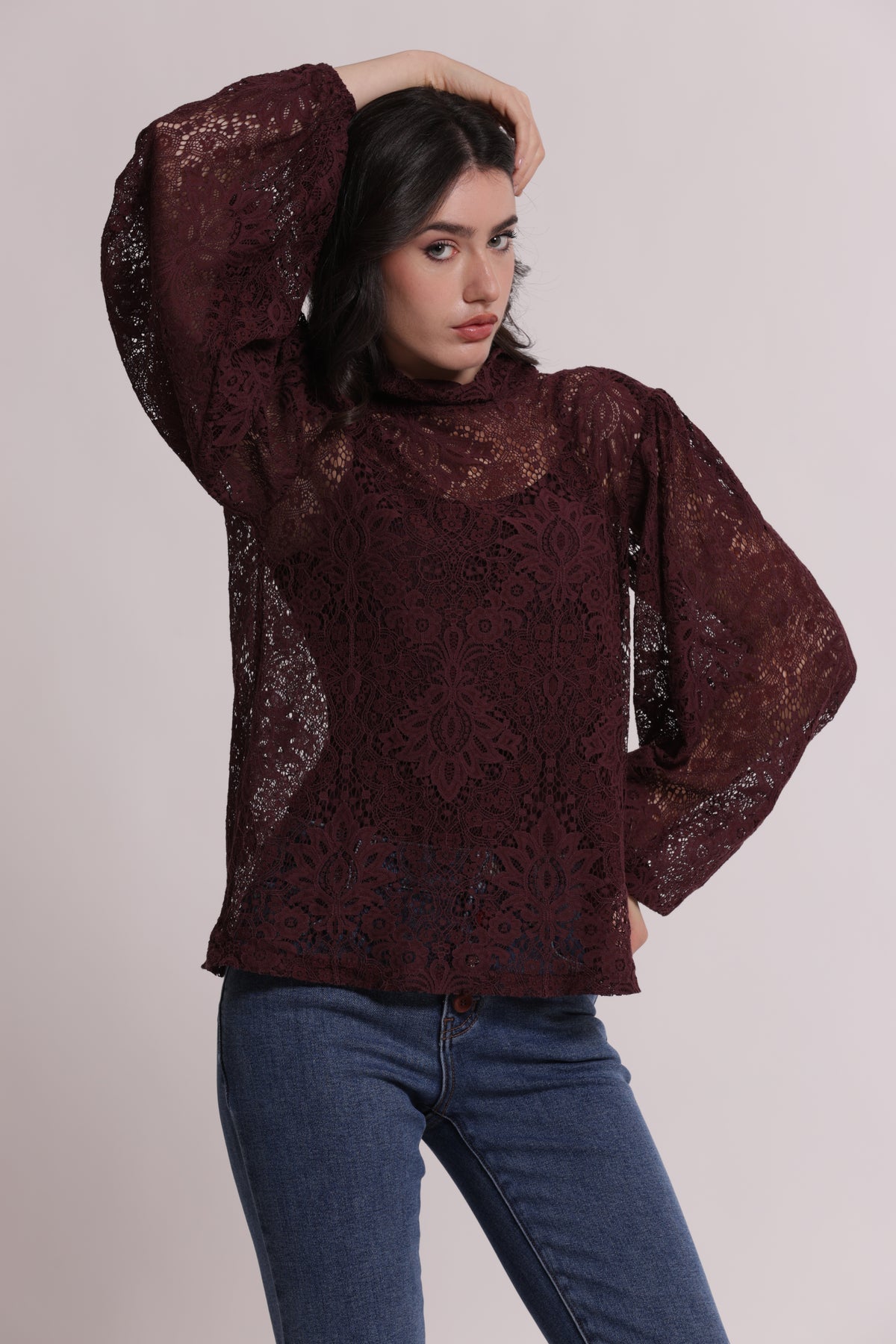 BLUSA IN PIZZO
