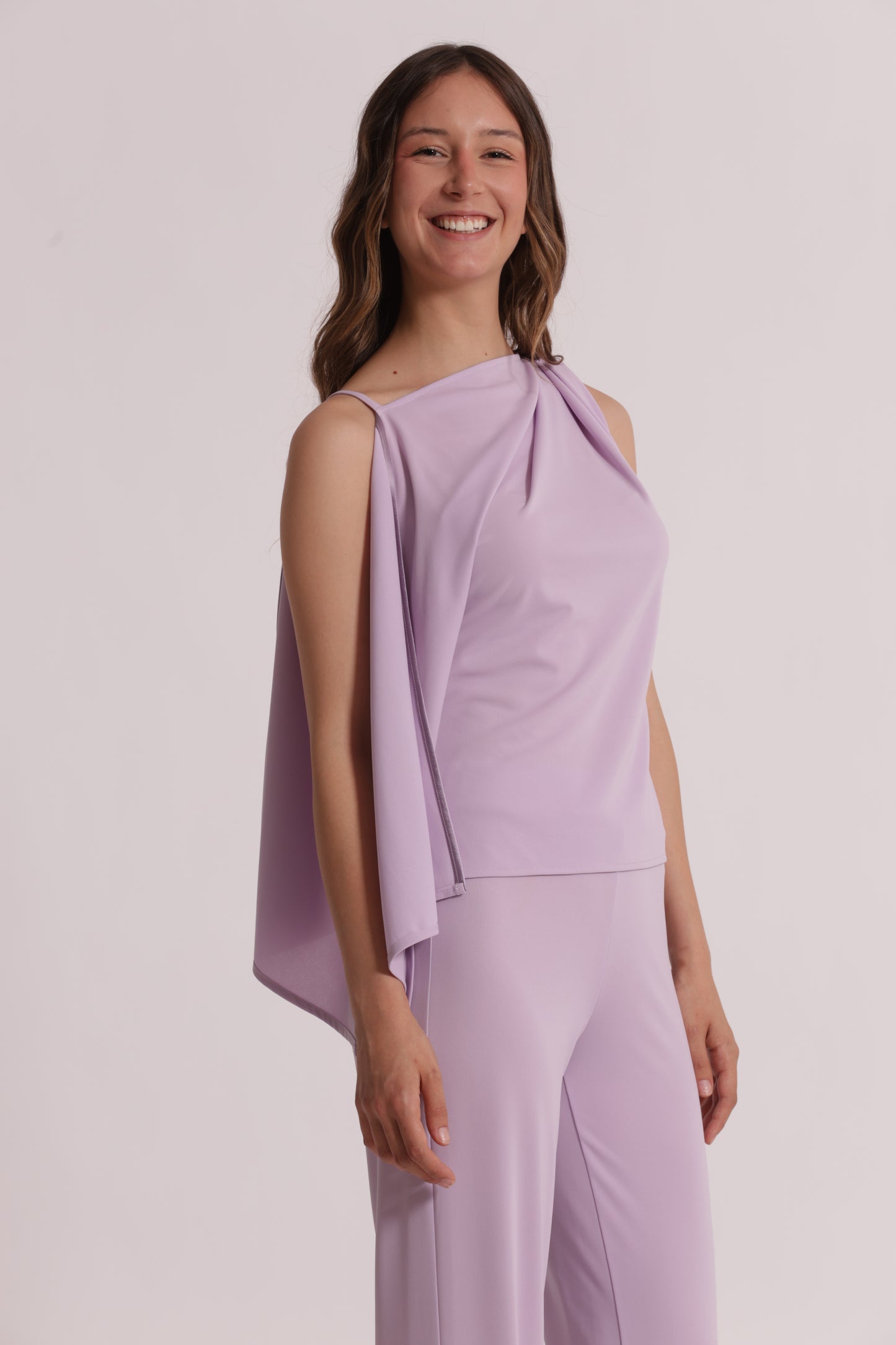 BLUSA CON SPALLA SCESA