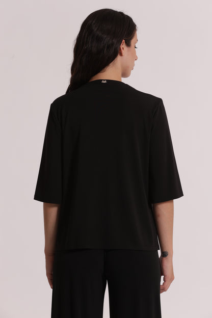 BLUSA CON SCOLLO A V E DETTAGLIO FLOREALE