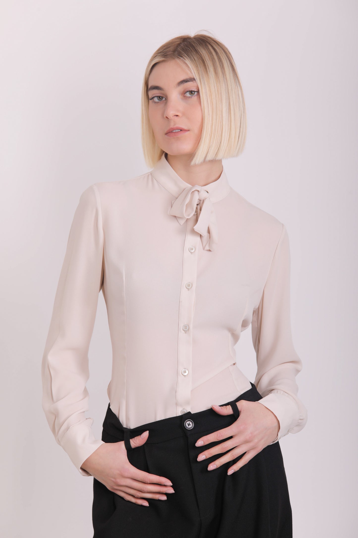 CAMICIA CON COLLO ALLA COREANA