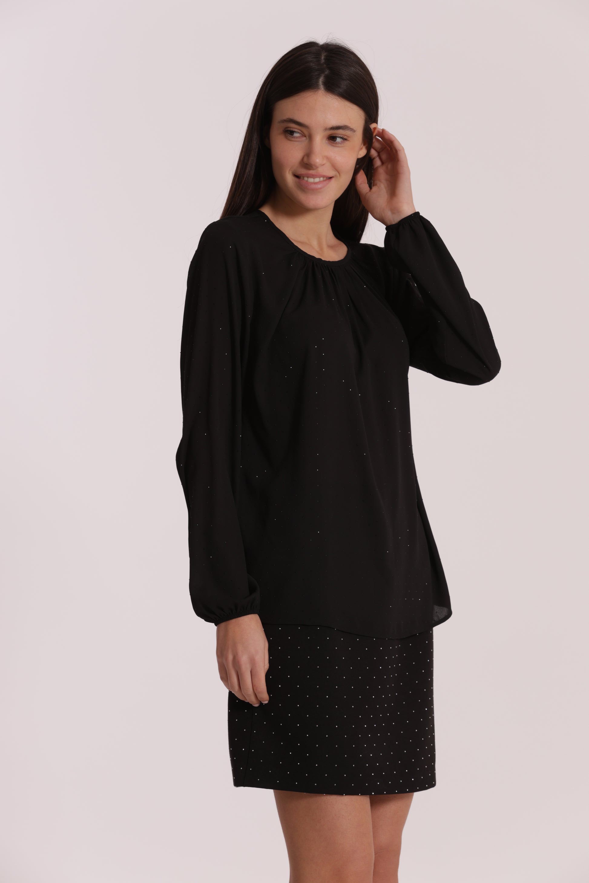 BLUSA IN GEORGETTE CON STRASS