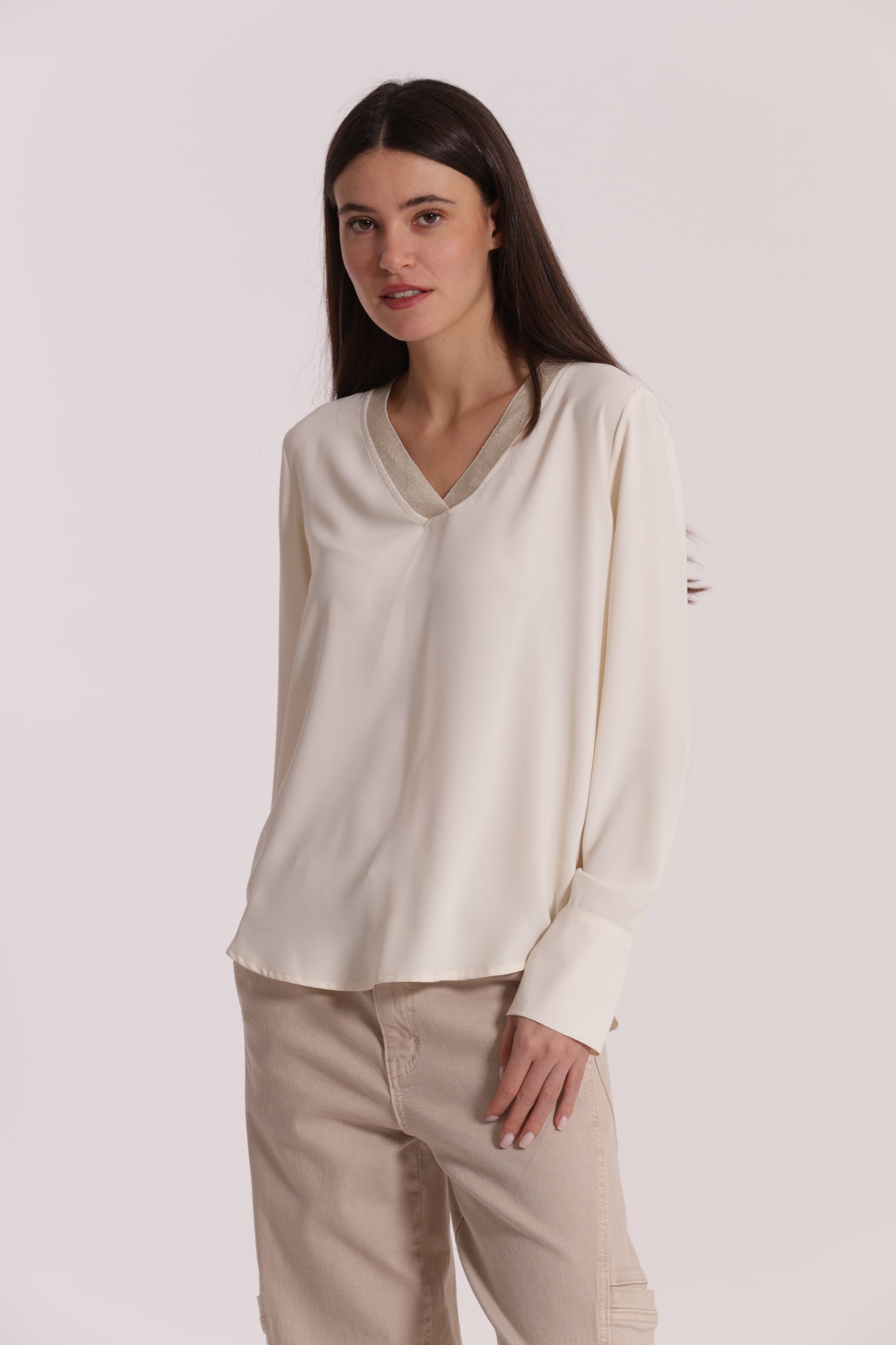 BLUSA SCOLLO A V CON DETTAGLIO LUREX