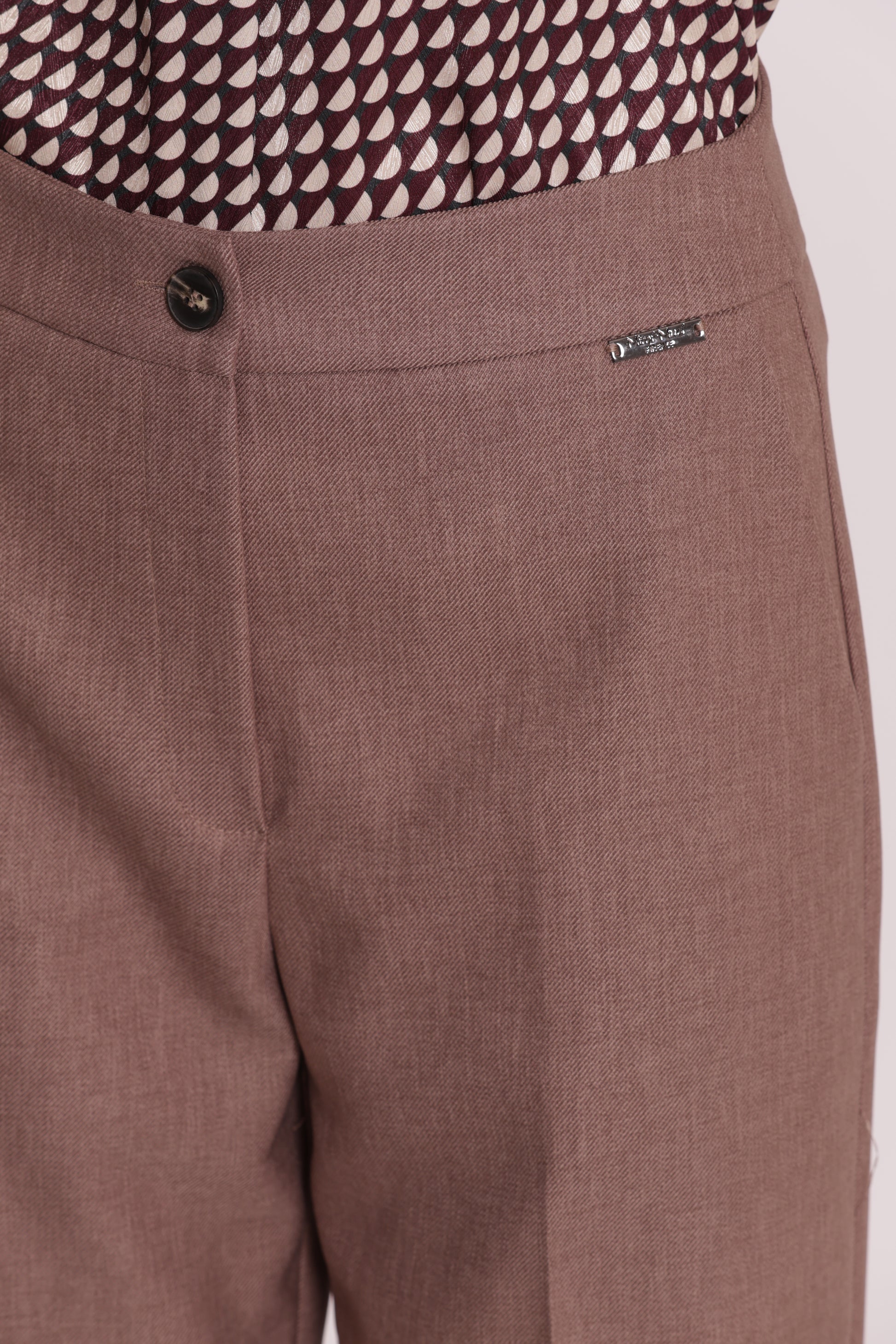 PANTALONE CROPPED IN TESSUTO FIAMMATO