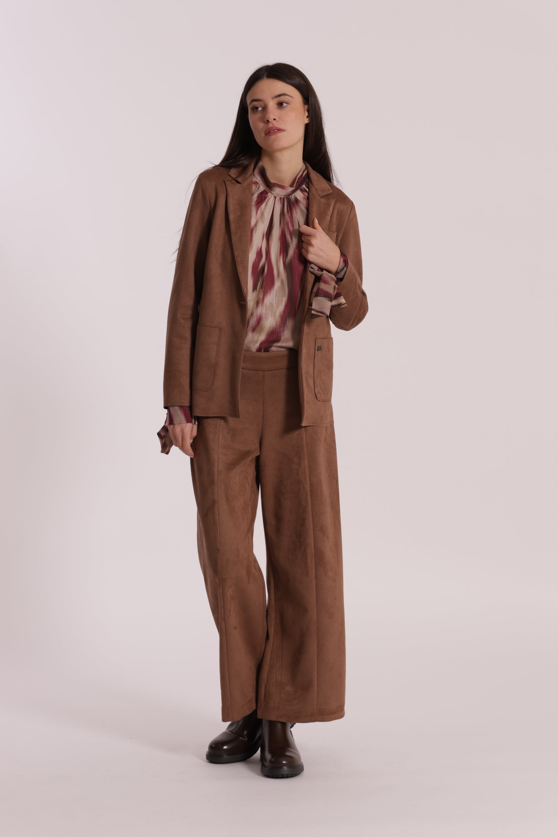 PANTALONE CROPPED EFFETTO CAMOSCIO