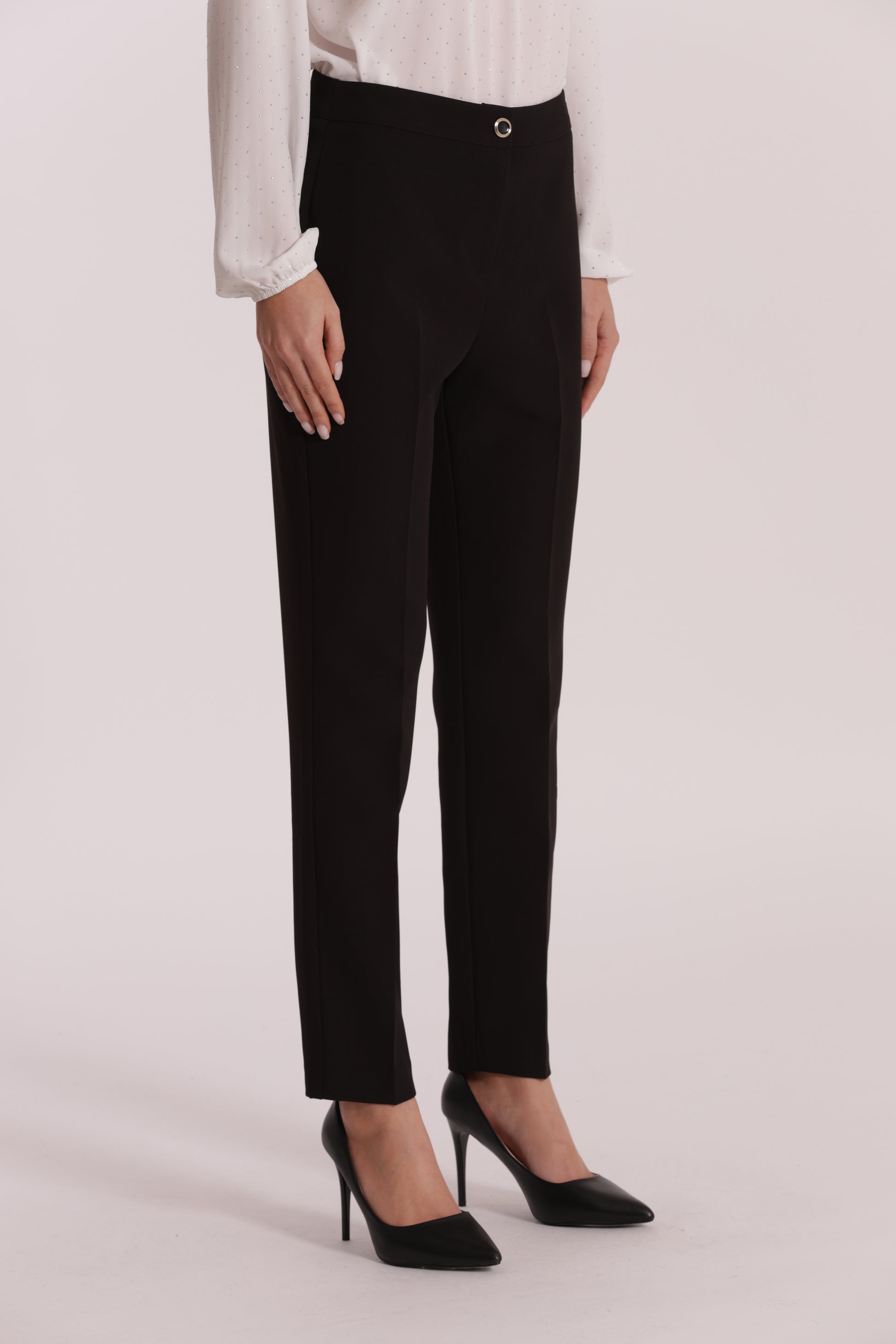 PANTALONE SIGARETTA IN TESSUTO TECNICO
