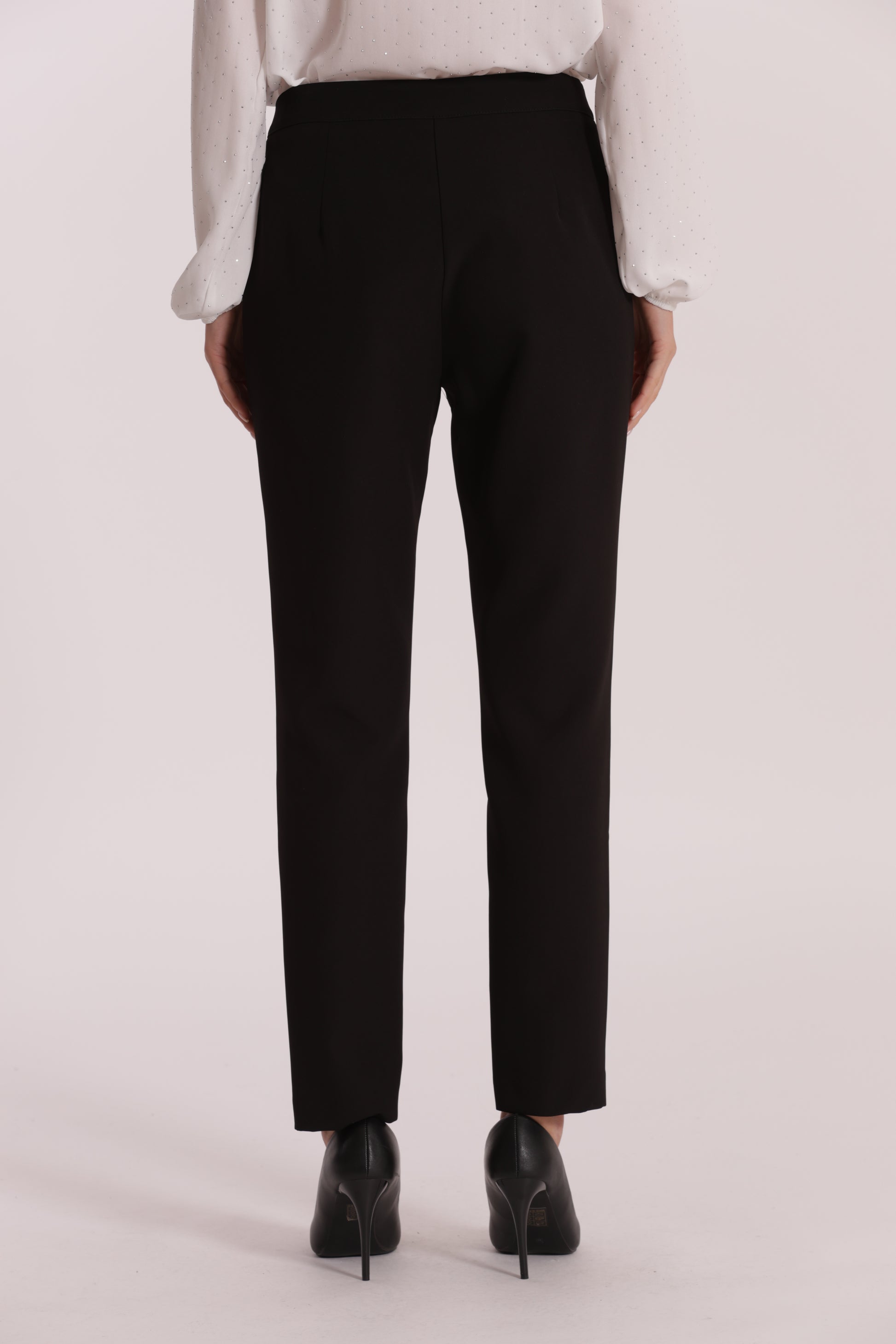 PANTALONE SIGARETTA IN TESSUTO TECNICO