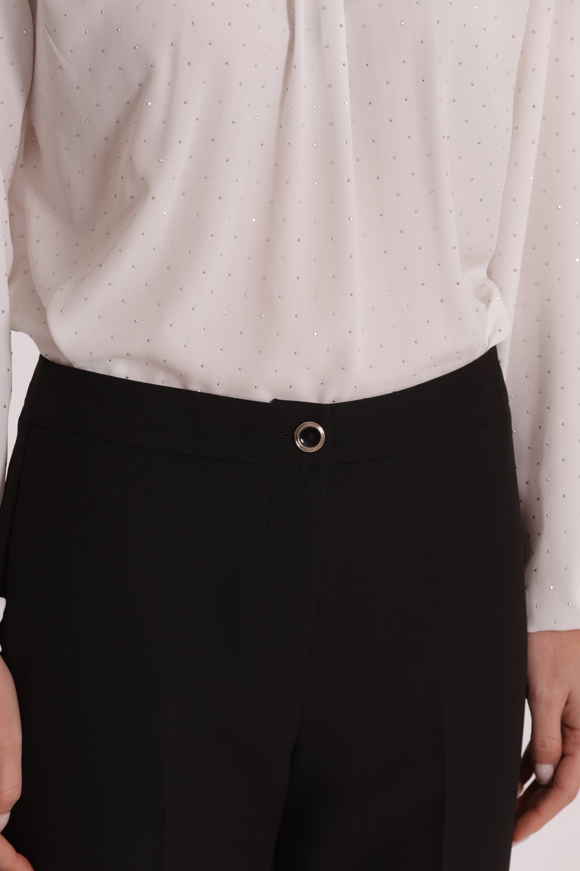 PANTALONE SIGARETTA IN TESSUTO TECNICO