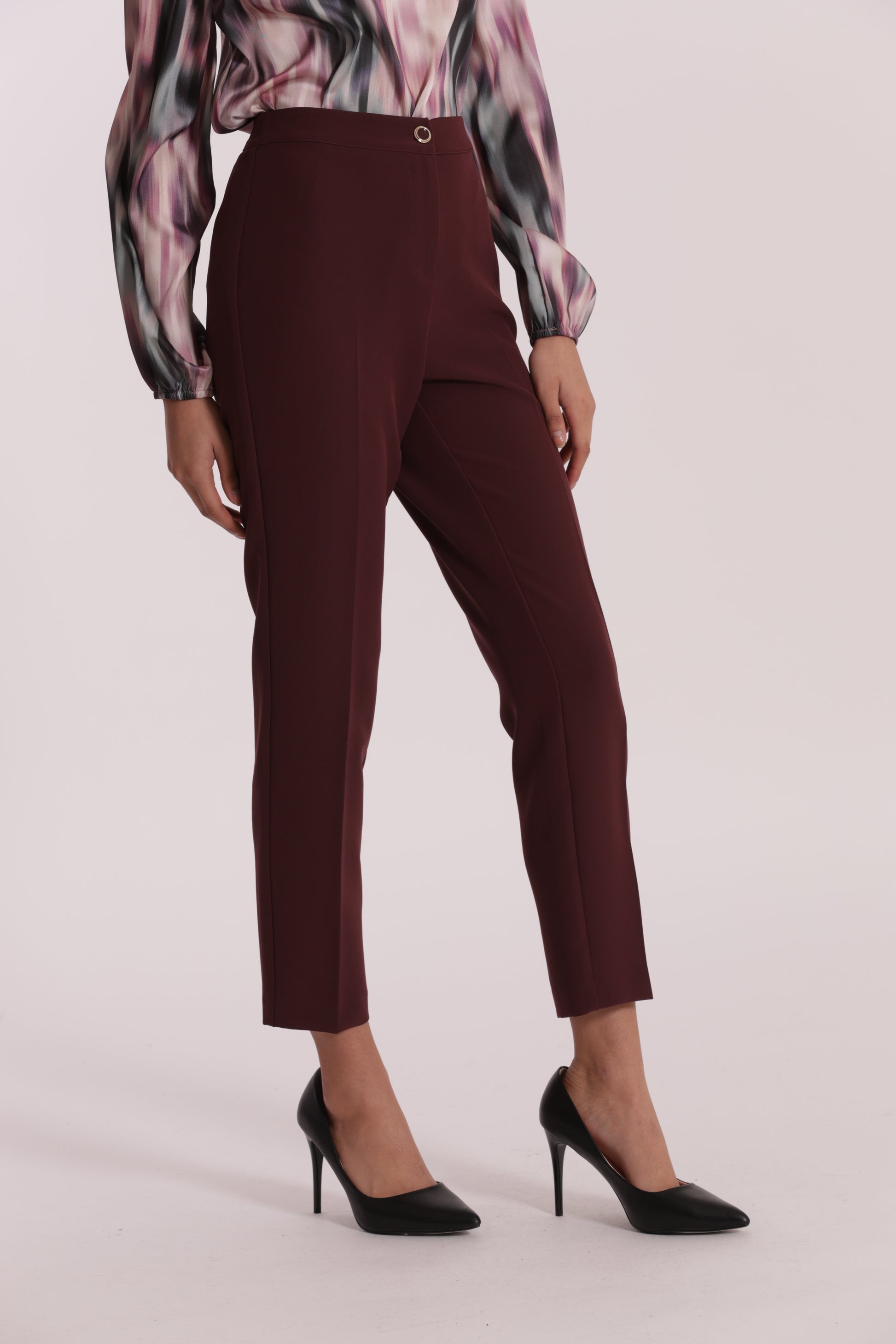 PANTALONE SIGARETTA IN TESSUTO TECNICO