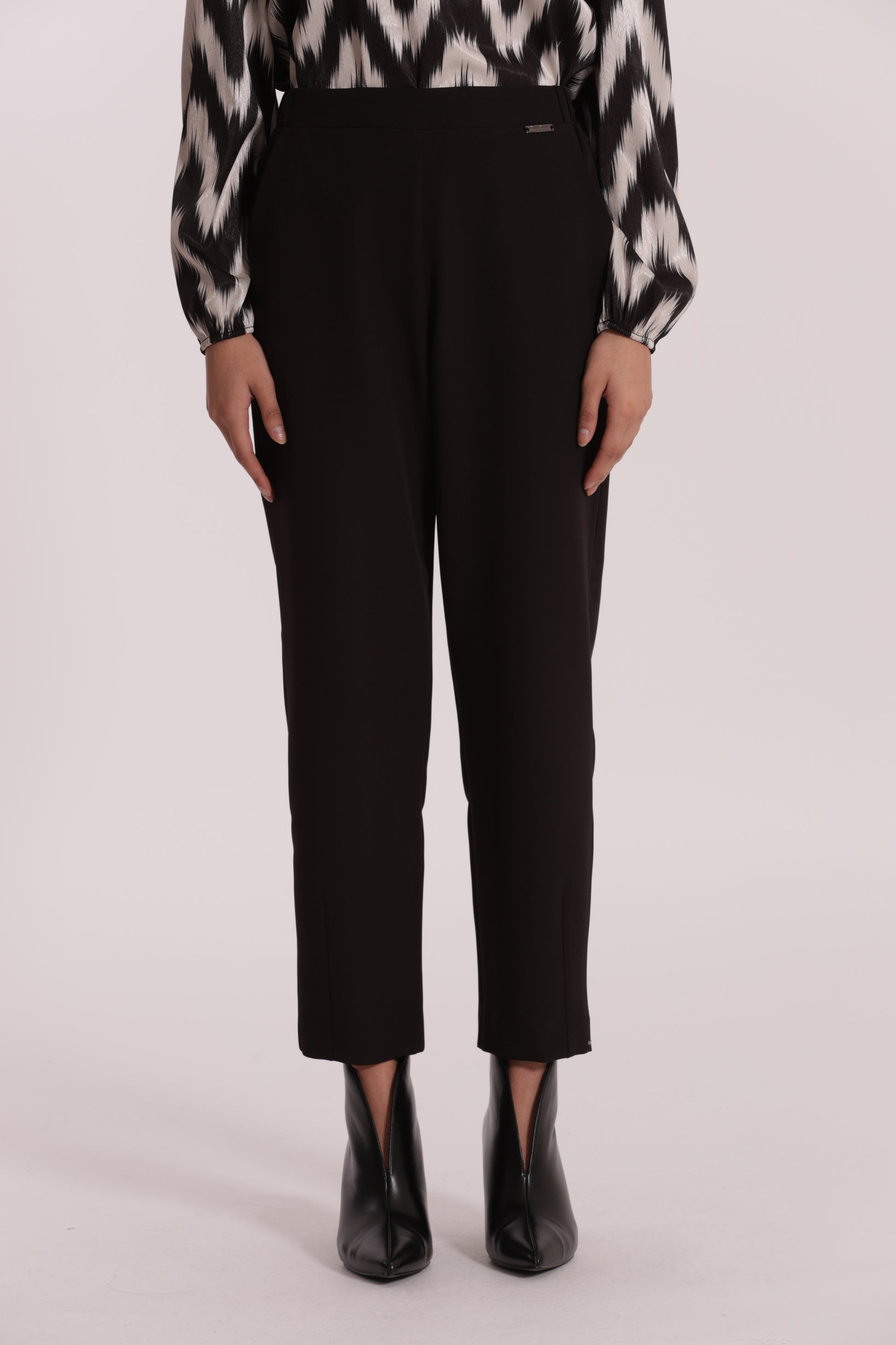 PANTALONE PALLONCINO IN TESSUTO TECNICO