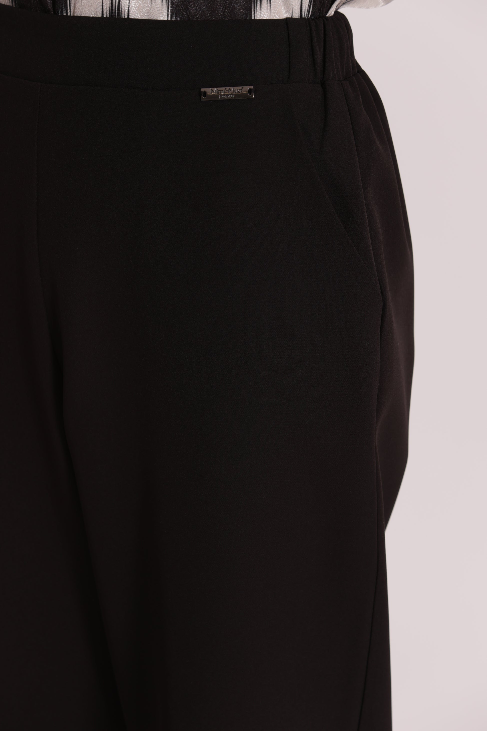 PANTALONE PALLONCINO IN TESSUTO TECNICO