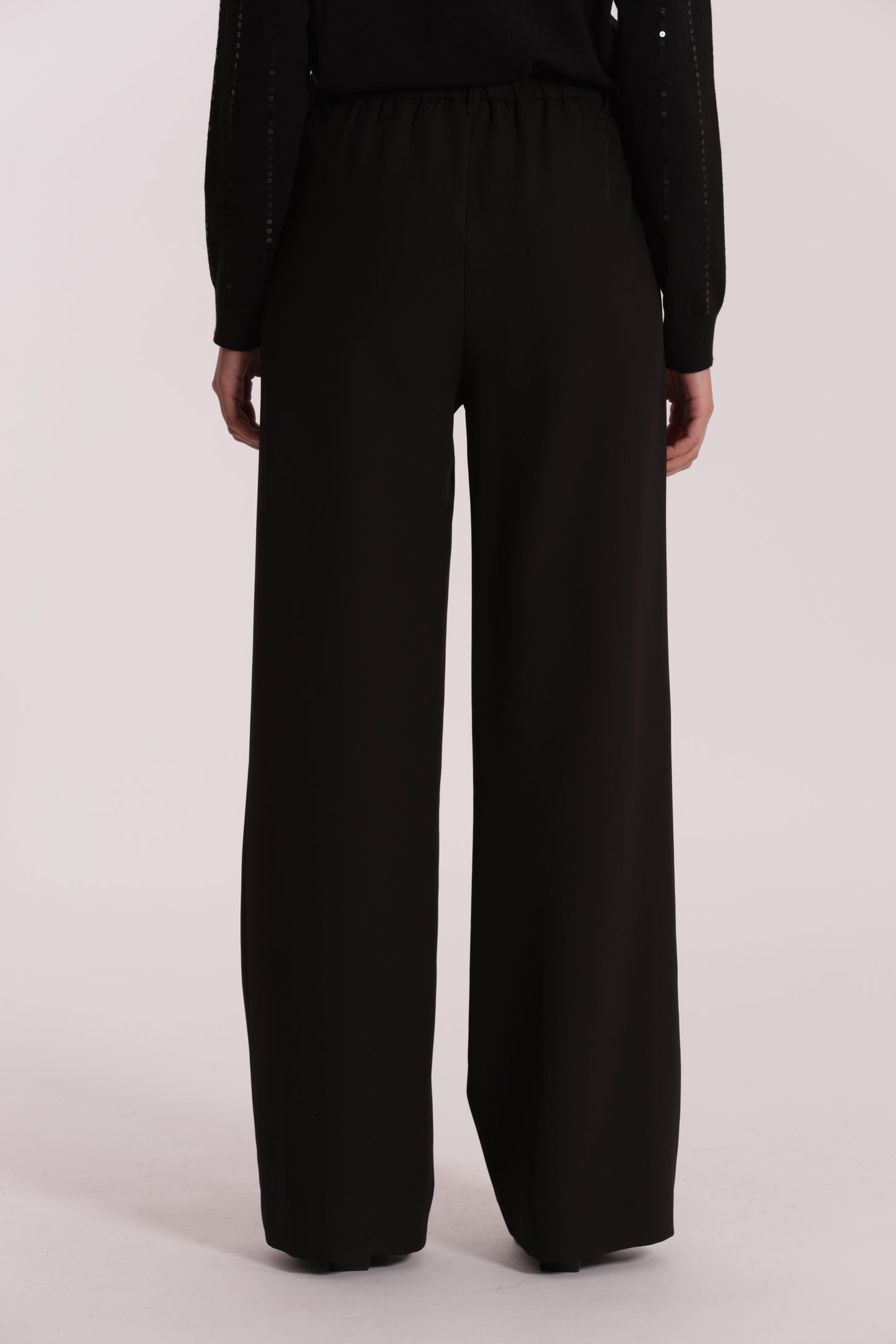 PANTALONE PALAZZO CON ELASTICO DIETRO IN TESSUTO TECNICO