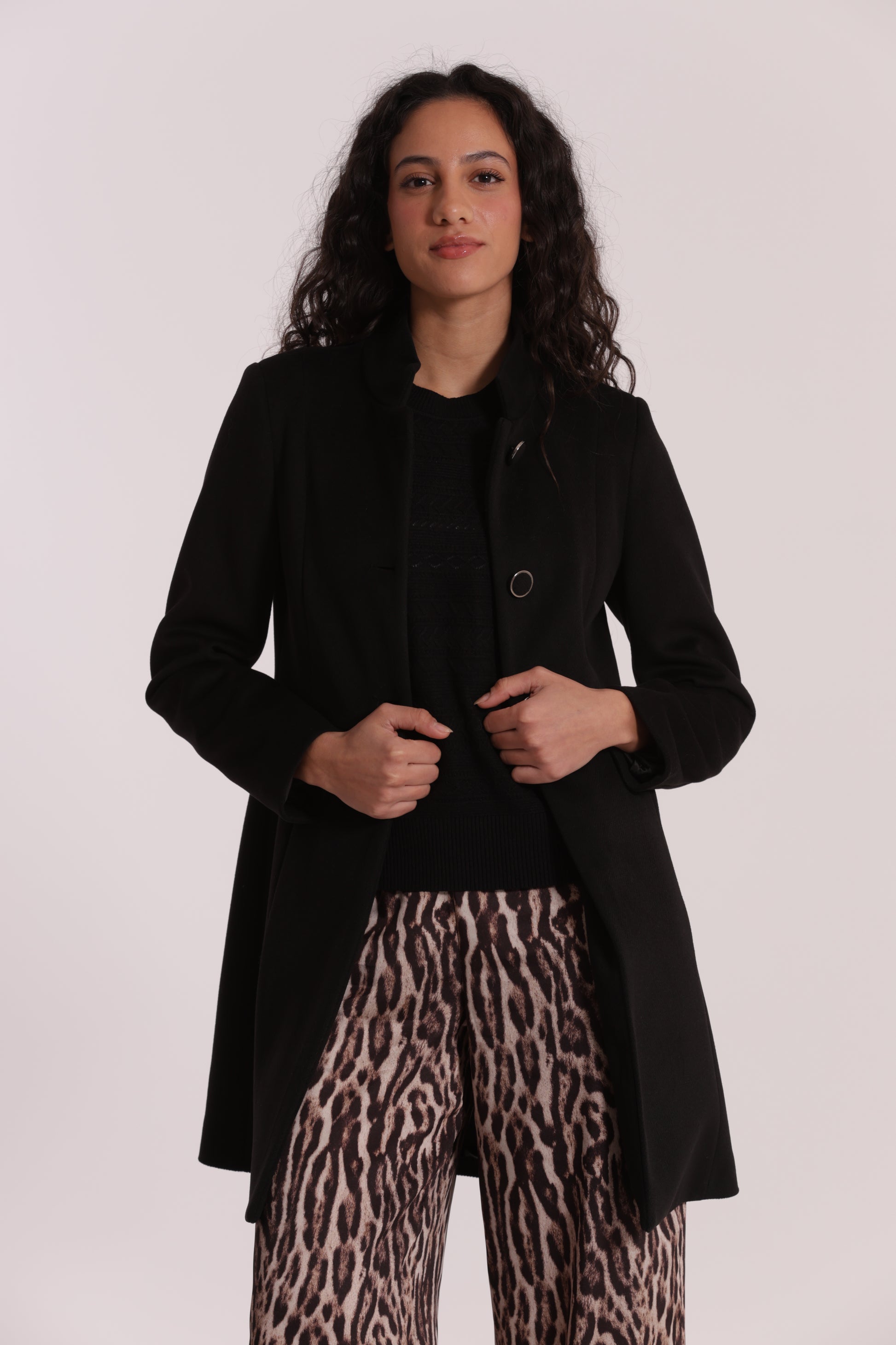 CAPPOTTO BARONETTO CON COLLO ALLA COREANA