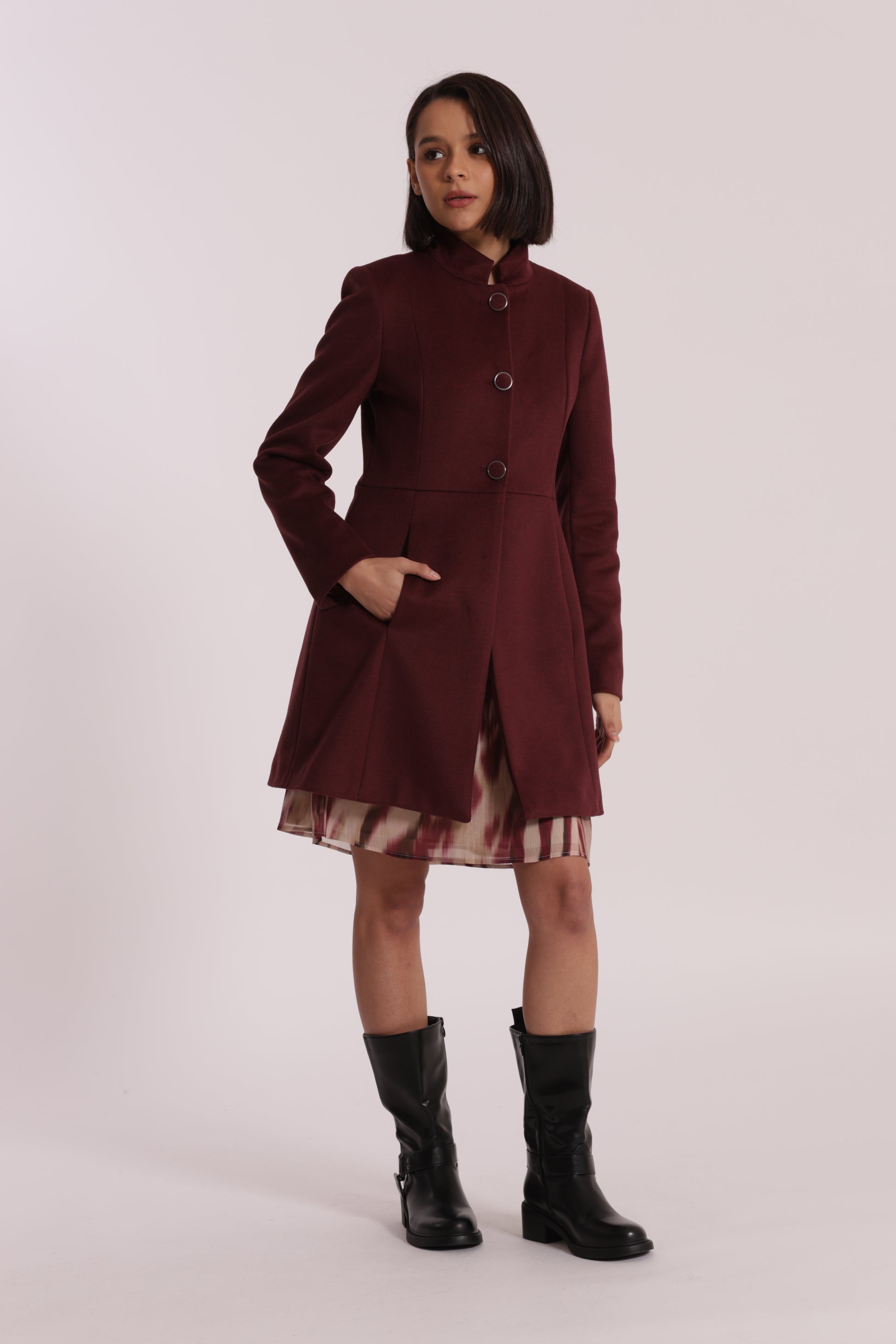 CAPPOTTO BARONETTO CON COLLO ALLA COREANA