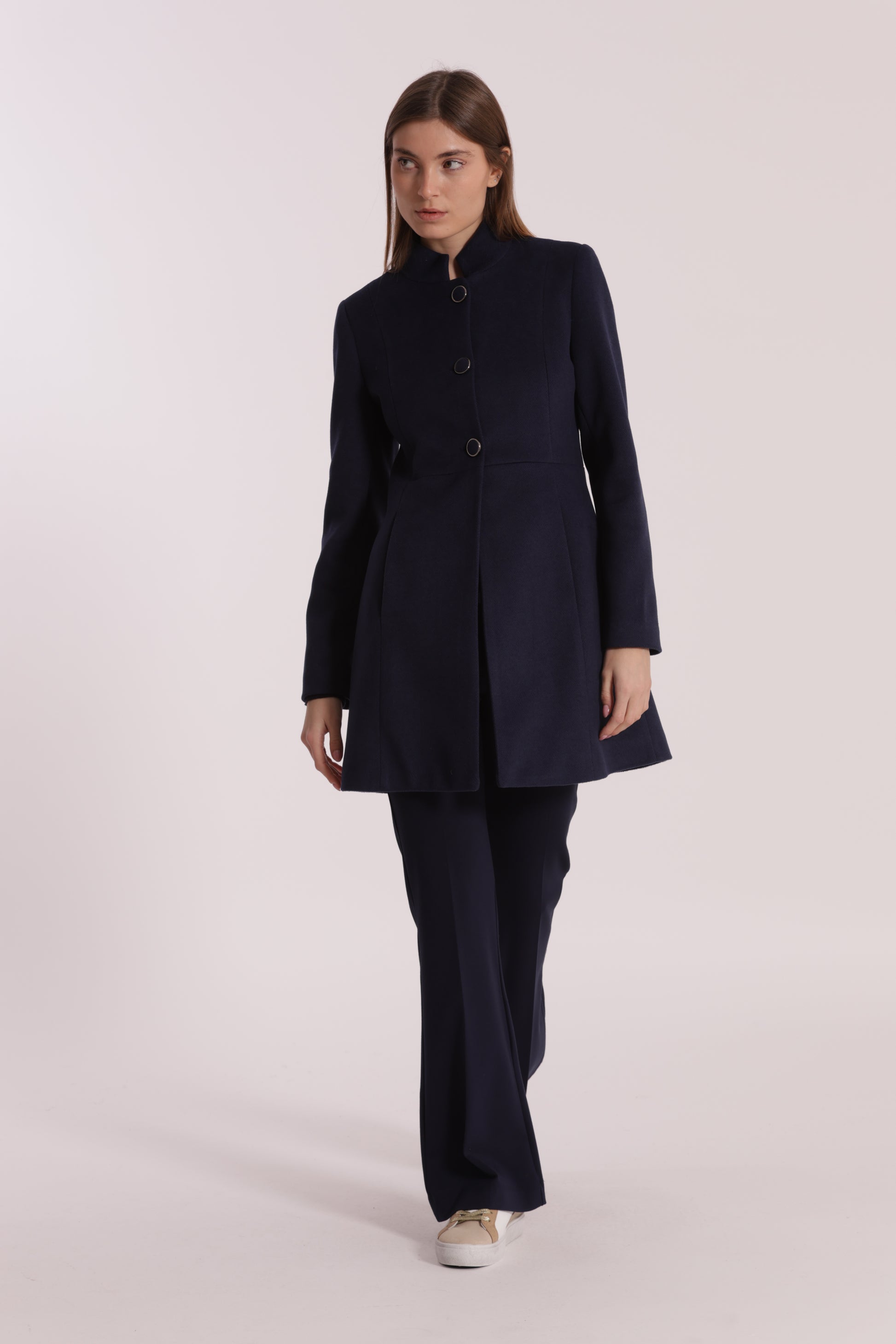 CAPPOTTO BARONETTO CON COLLO ALLA COREANA