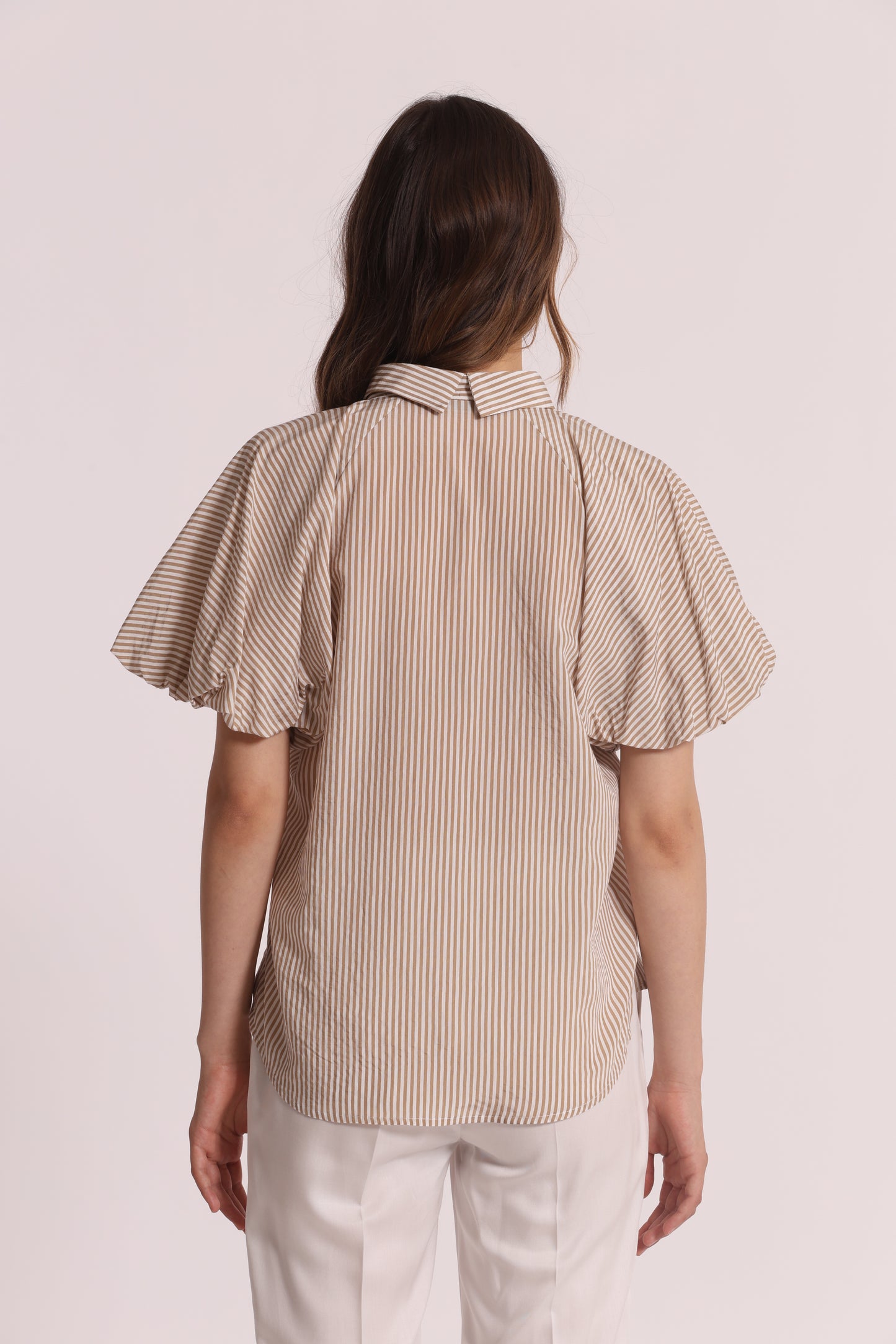 BLUSA CON MANICHE A PALLONCINO A RIGHE