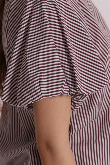 BLUSA CON MANICHE A PALLONCINO A RIGHE