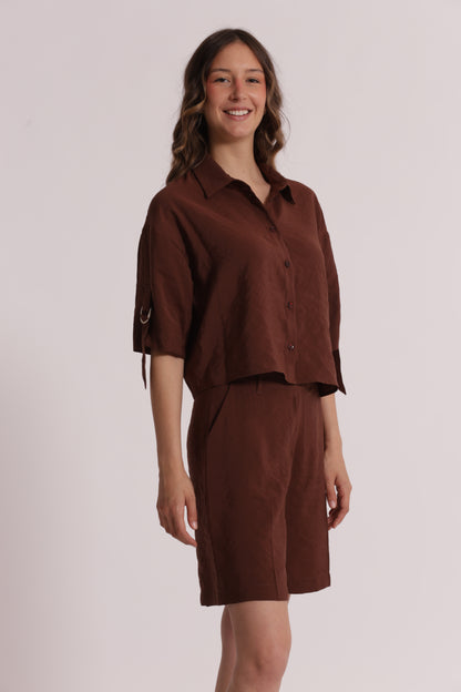 CAMICIA CROPPED CON FIBBIE SU MANICHE IN MODAL CUPRO