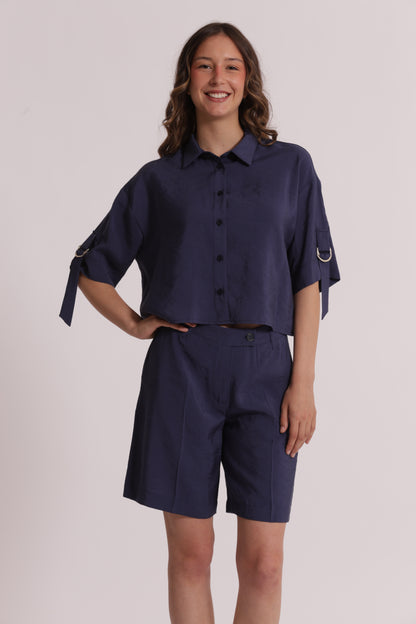 CAMICIA CROPPED CON FIBBIE SU MANICHE IN MODAL CUPRO