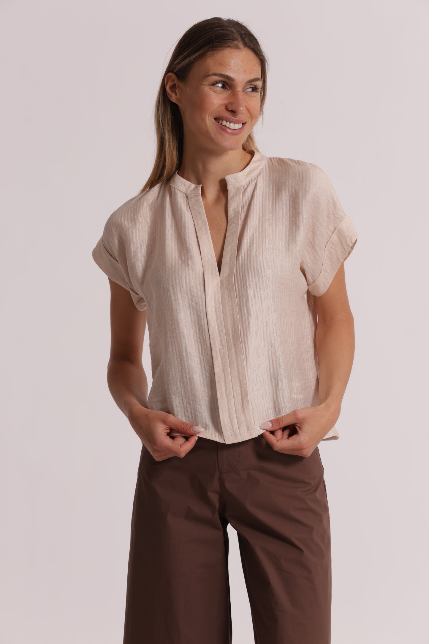 BLUSA CON COLLO ALLA COREANA IN CREPONNE