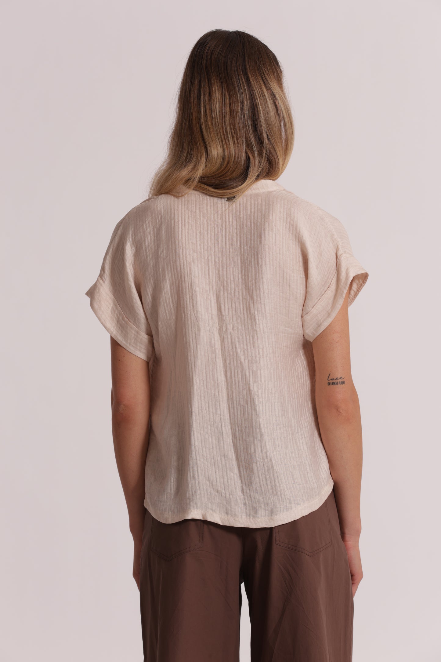 BLUSA CON COLLO ALLA COREANA IN CREPONNE