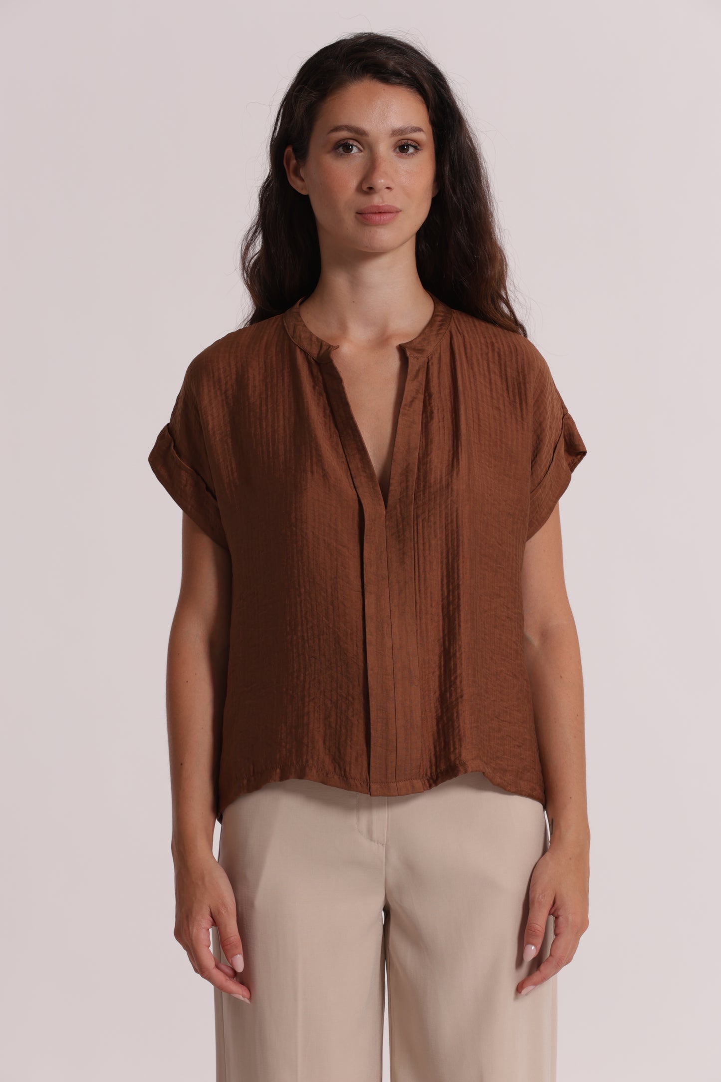 BLUSA CON COLLO ALLA COREANA IN CREPONNE