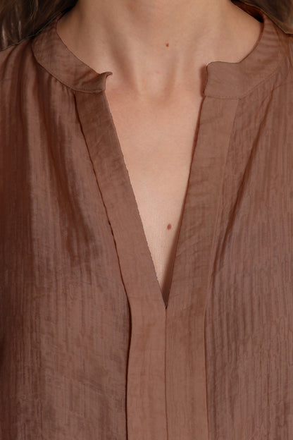 BLUSA CON COLLO ALLA COREANA IN CREPONNE
