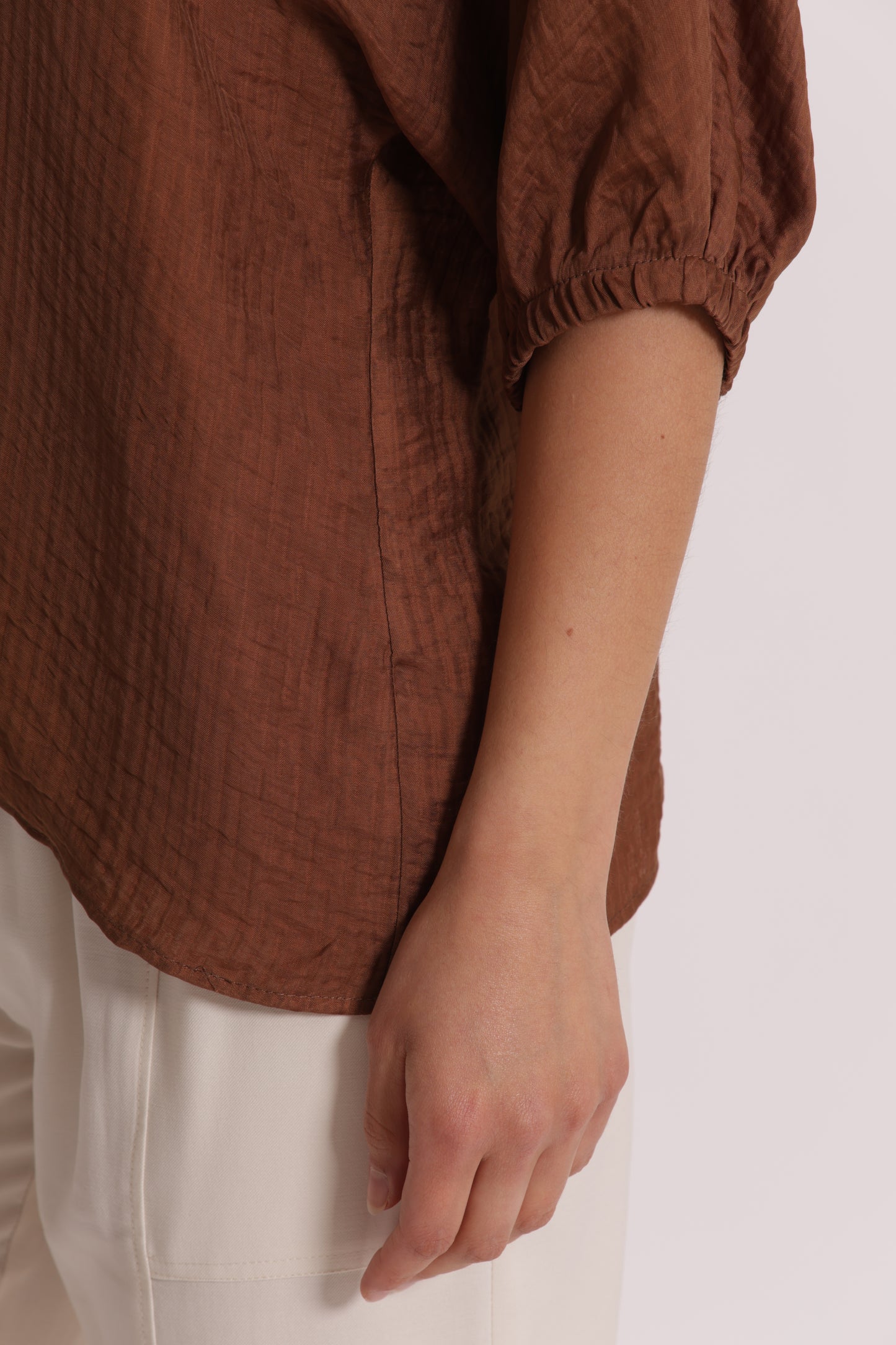 BLUSA OVER IN CREPONNE SCOLLO TONDO E MANICHE 3/4