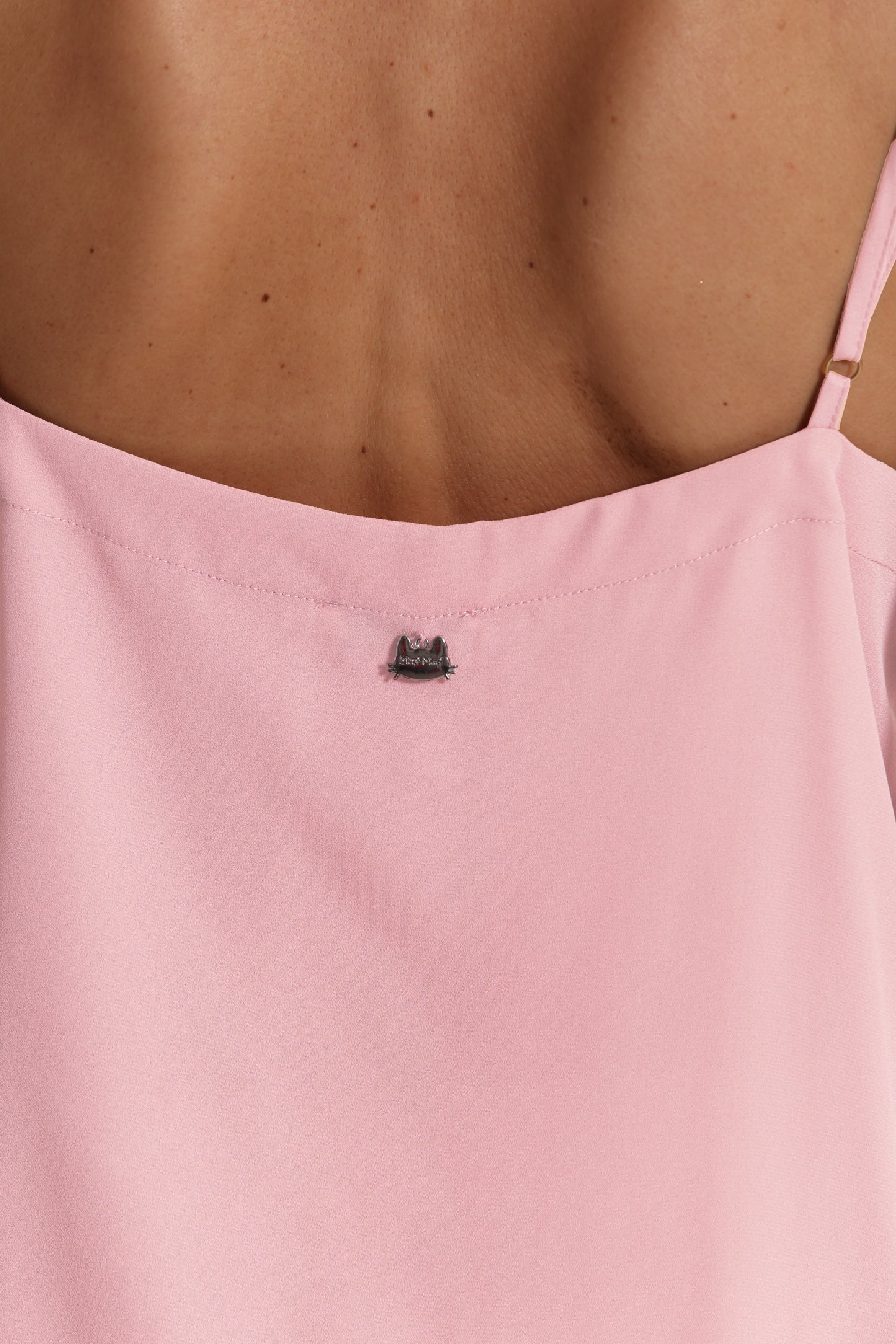 TOP SCOLLO A V