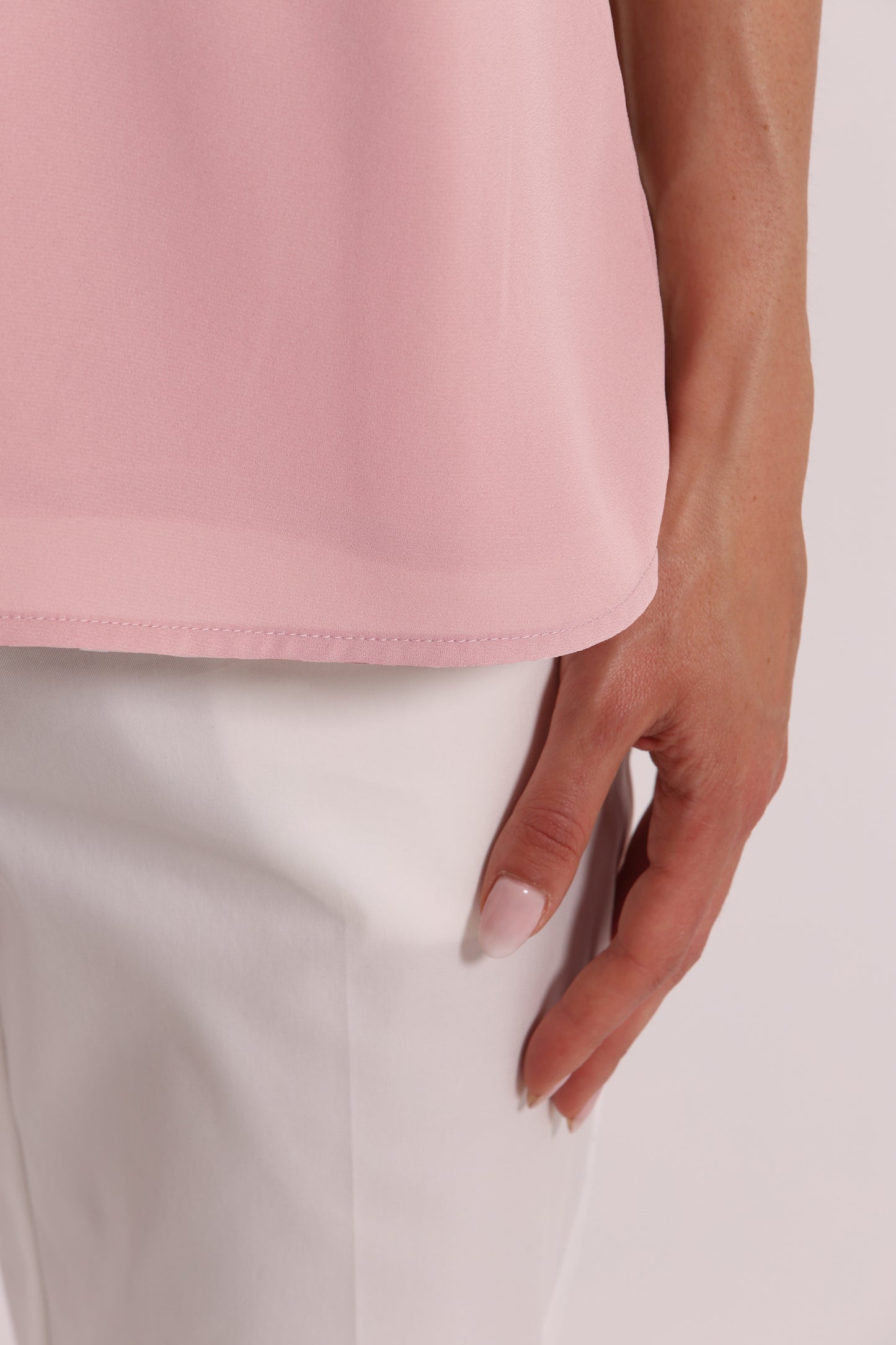 TOP SCOLLO A V