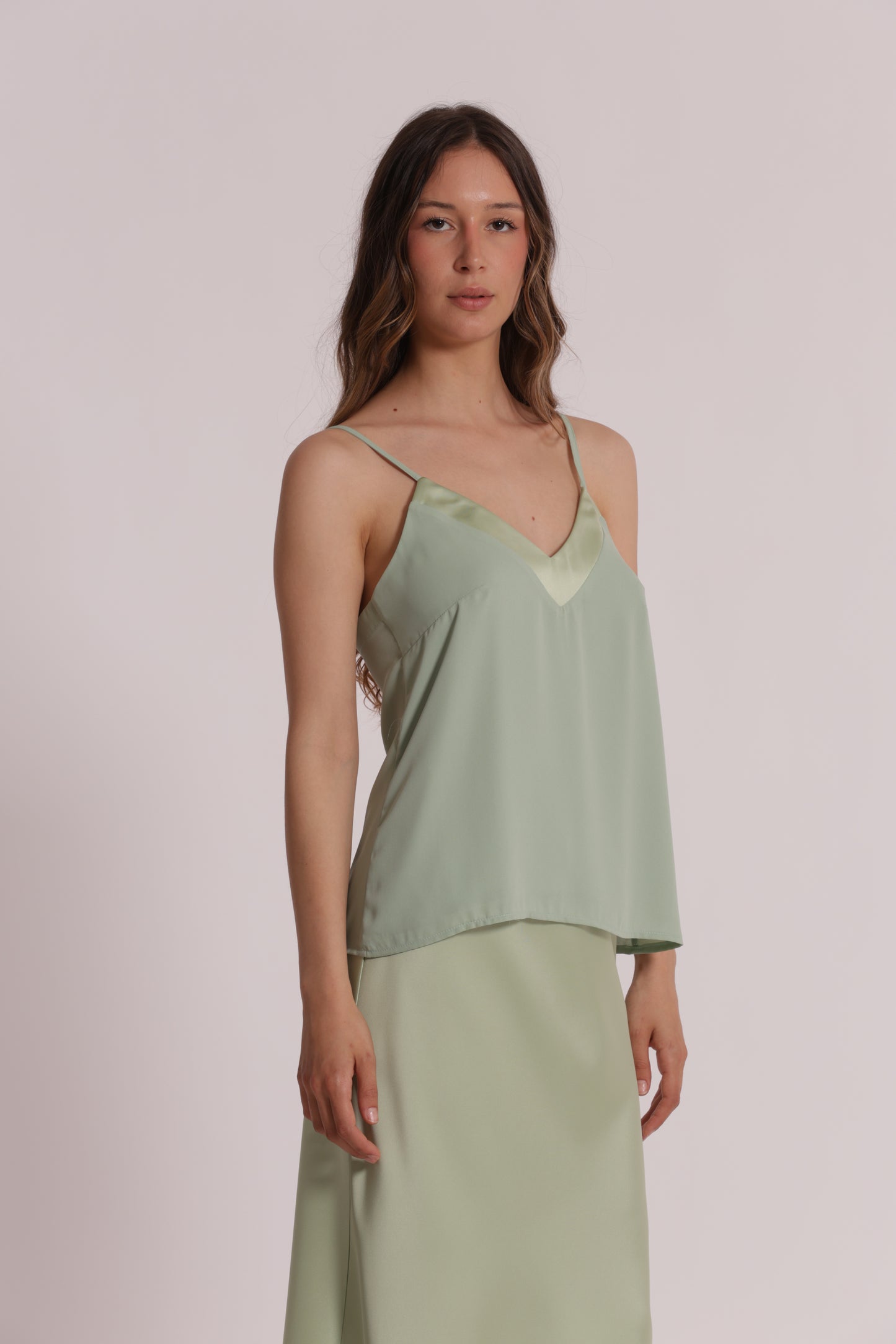 TOP SCOLLO A V