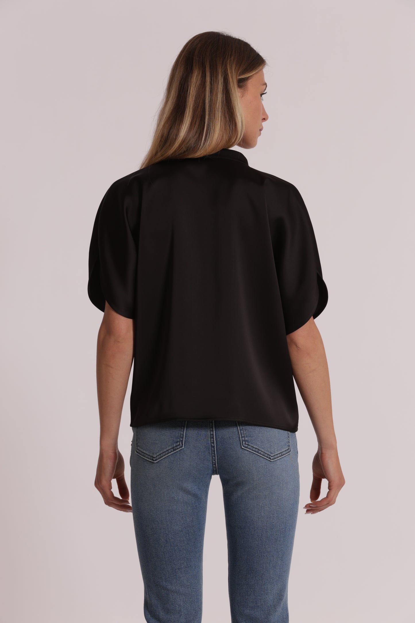 BLUSA MEZZE MANICHE A TULIPANO