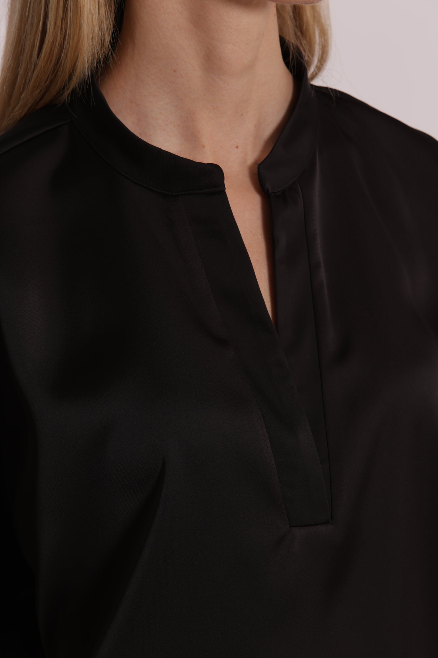 BLUSA MEZZE MANICHE A TULIPANO