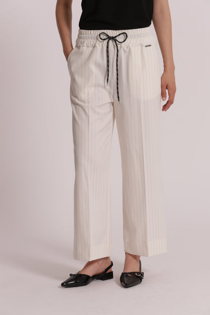 PANTALONE CROPPED CON ELASTICO IN VITA GESSATO