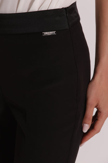 PANTALONI CON DETTAGLI IN SIMIL RASO