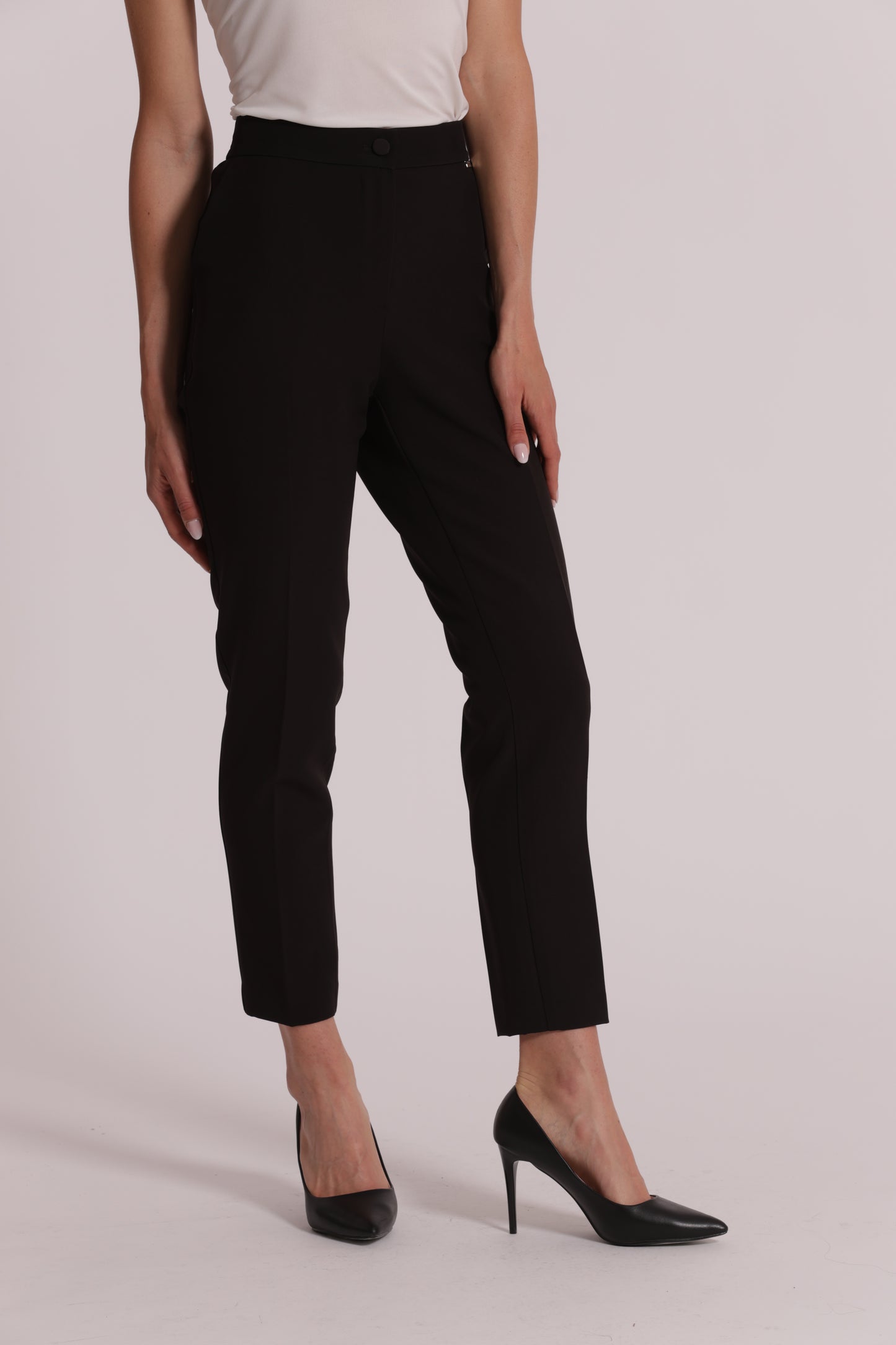 PANTALONI SIGARETTA CON ELASTICO DIETRO