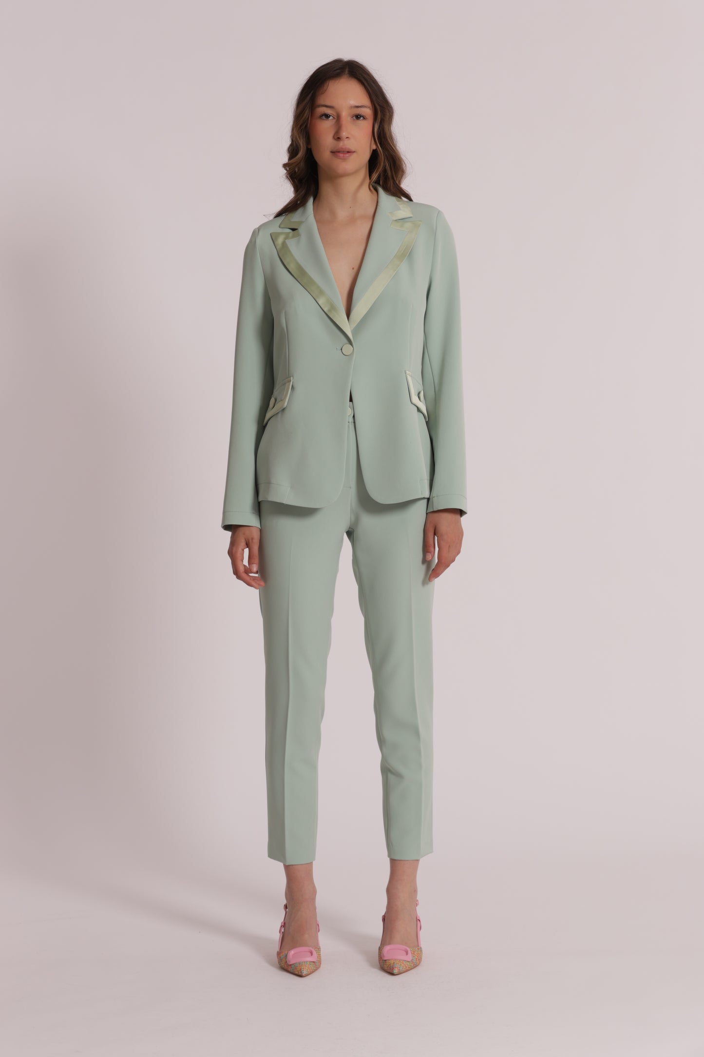 PANTALONI SIGARETTA CON ELASTICO DIETRO