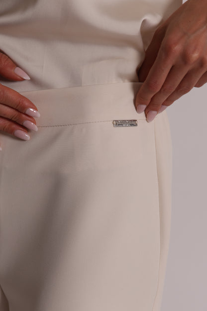 PANTALONI CON RISVOLTO